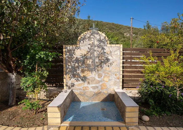 Marianna Βίλα Νυδρί